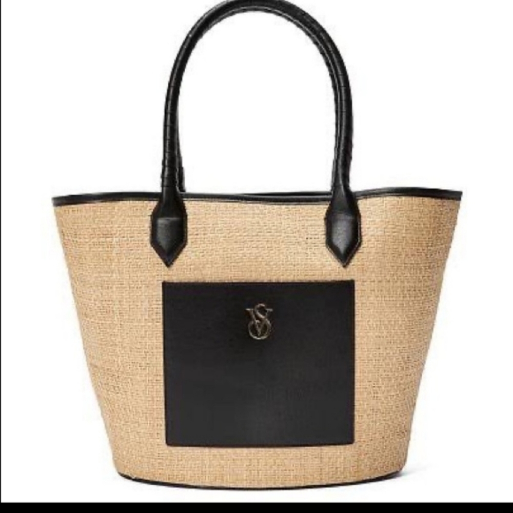 Brand new Victoria secret purse
